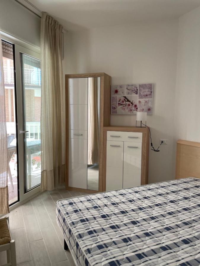 Residence Apollo - Walterigato Apartments Solo Per Famiglie ลิโดดิเยโซโล ภายนอก รูปภาพ