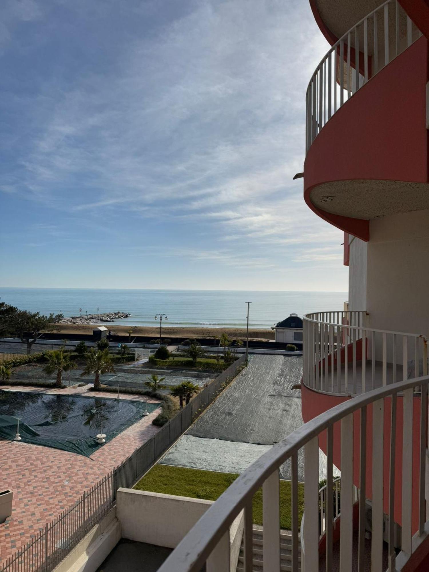 Residence Apollo - Walterigato Apartments Solo Per Famiglie ลิโดดิเยโซโล ภายนอก รูปภาพ